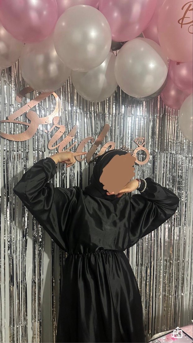 Siyah Uzun Kollu Yüksek Yakalı Mezuniyet Elbisesi - Görsel 2