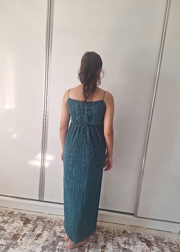 Diğer V Yaka Zümrüt yeşili Uzun Piliseli Elbise