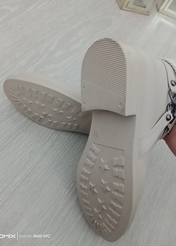 36 Beden Krem Kadın Dolgu Topuklu Bot