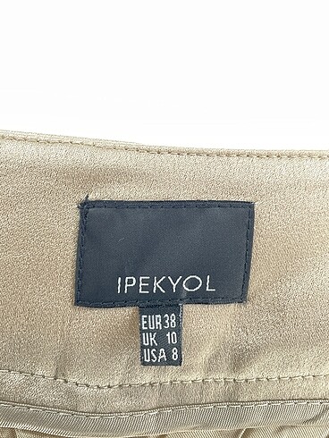 38 Beden ten rengi Renk ipekyol Kumaş Pantolon %70 İndirimli.