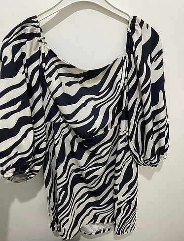 Trendyol Curve zebra desenli elbise
