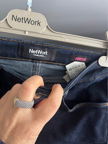 27 Beden Network jean