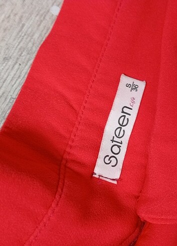 Bershka Kırmızı yüksek bel şort