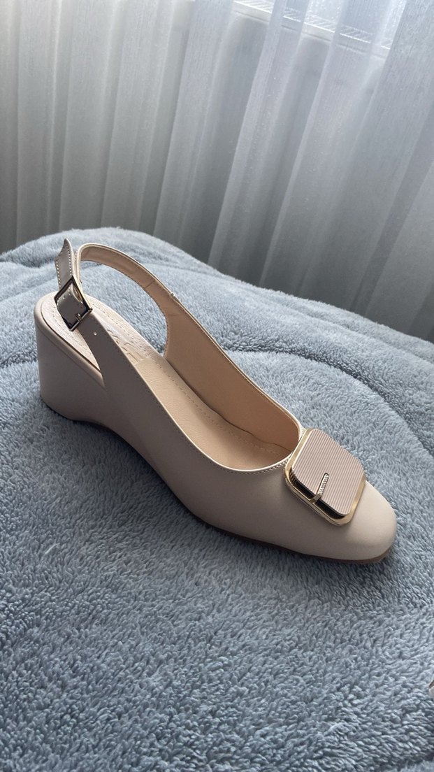 Bej Kadın Minimalist Tokalı Topuklu Sandalet - Görsel 2