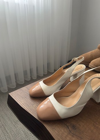 Bej Tokalı Kadın Klasik Topuklu Ayakkabı - Görsel 2