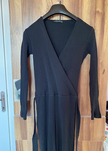 Siyah Kadın Uzun Kollu Piliseli Tulum - Görsel 3