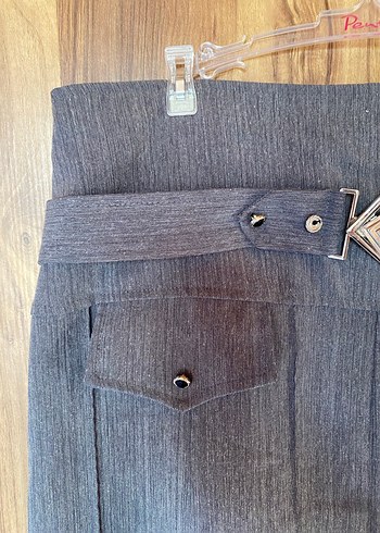 Kemer Detaylı Uzun Gri Keten Etek - Görsel 4