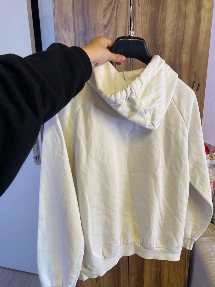 Kadın Beyaz Kapüşonlu Salaş Sweatshirt - Görsel 2