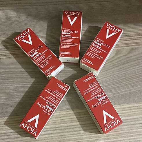 Vıchy B3 serum