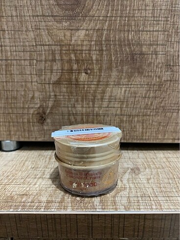 Skınfood concealer