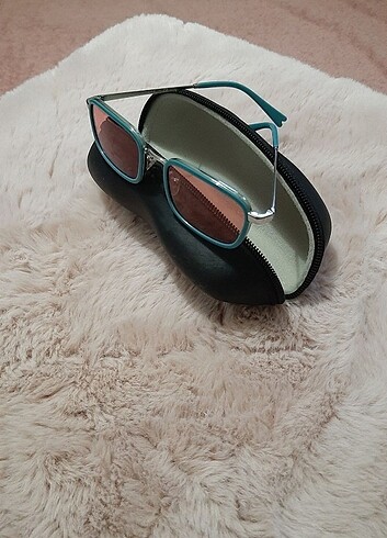 Vogue mavi retro güneş gözlüğü 