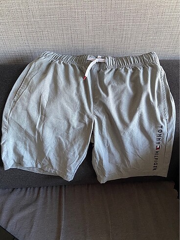 12-13 Yaş Beden Tommy Hilgifiger erkek çocuk mayo