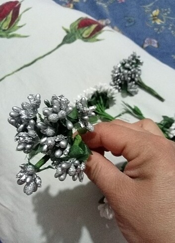 Beden beyaz Renk Nikah şekeri çiçekleri