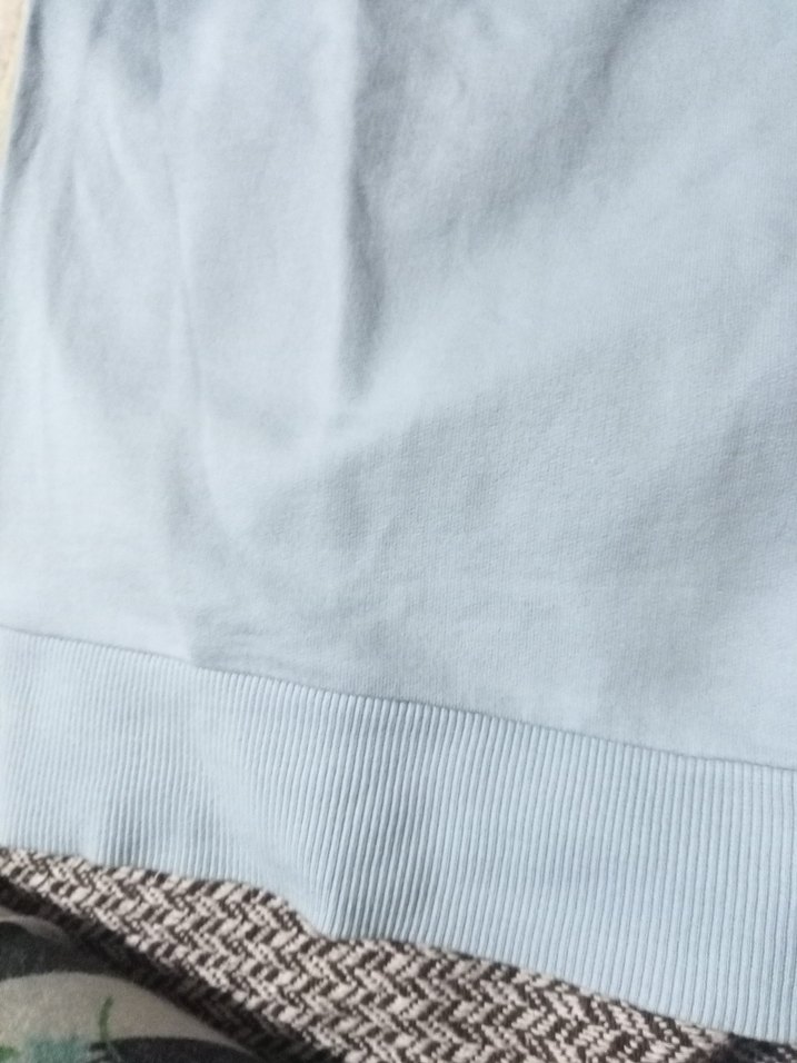 Uzun Kollu Tişört m beden - Görsel 2