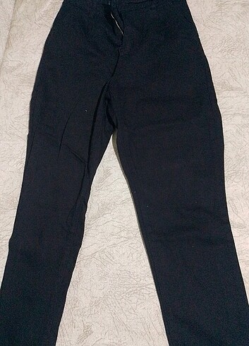 Pantolon siyah