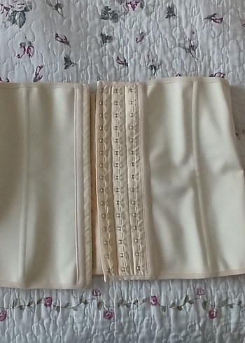 Yamuna Korse - Görsel 2