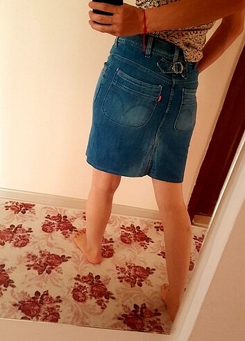 Levis kot etek