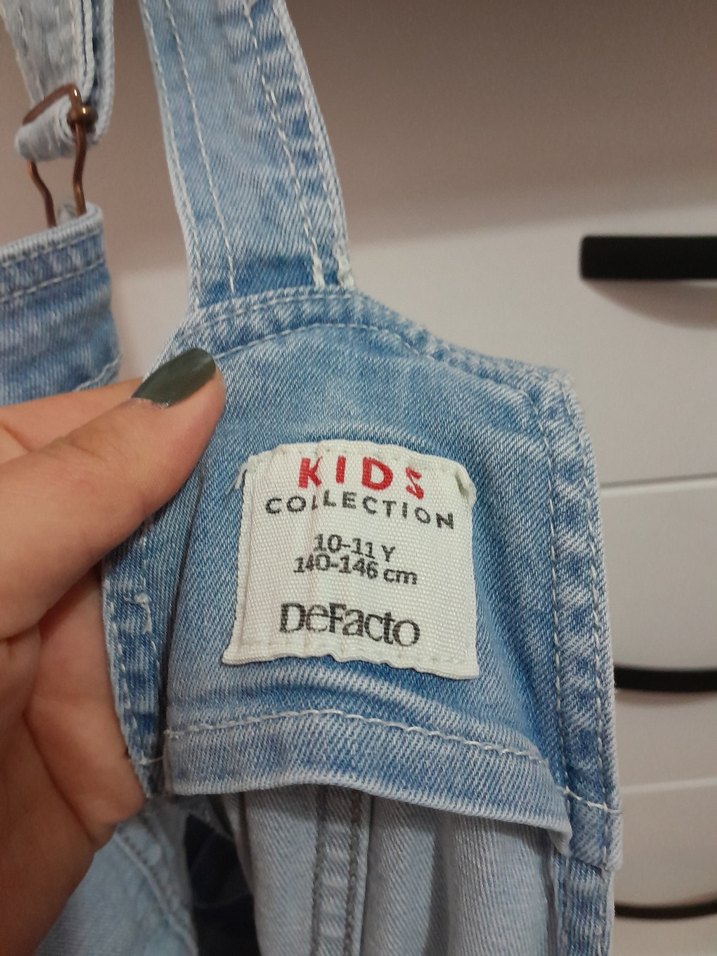 Kız Çocuk Mavi Denim Askılı Tulum - Görsel 4