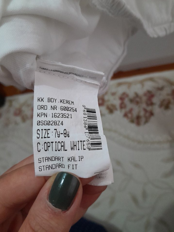 Kız Çocuk Fırfırlı Askılı Beyaz Bluz - Görsel 4