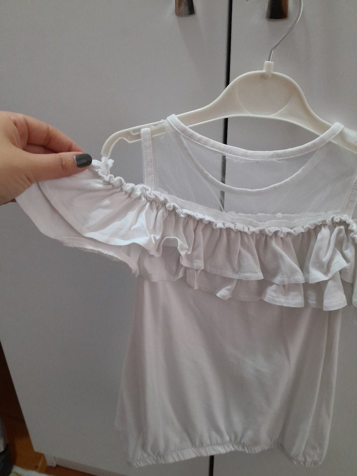 Kız Çocuk Fırfırlı Askılı Beyaz Bluz - Görsel 3