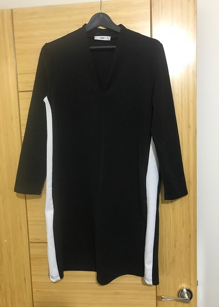 Mango siyah kontrast bantlı elbise - Görsel 2