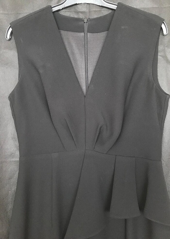 Cengiz abazoğlu kolsuz elbise - Görsel 2