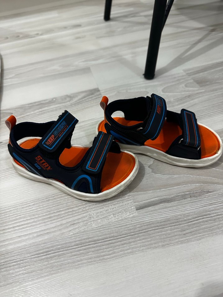 Erkek Çocuk Mavi Bağcıksız Kayışlı Terlik - Görsel 5