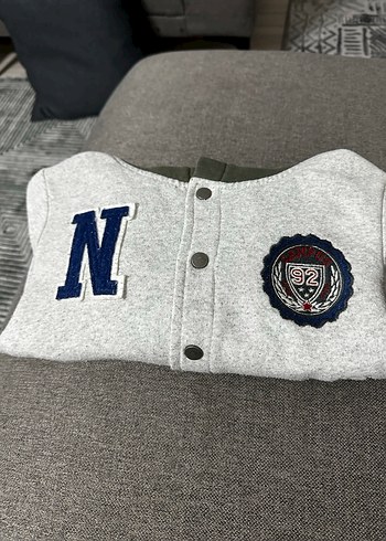 Düğmeli Kapüşonlu Gri Erkek Çocuk Ceketi 4-5 yaş - Görsel 5