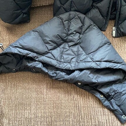 Benetton Siyah mont