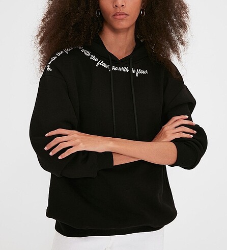 Trendyol & Milla kapişonlu şardonlu örme sweatshirt