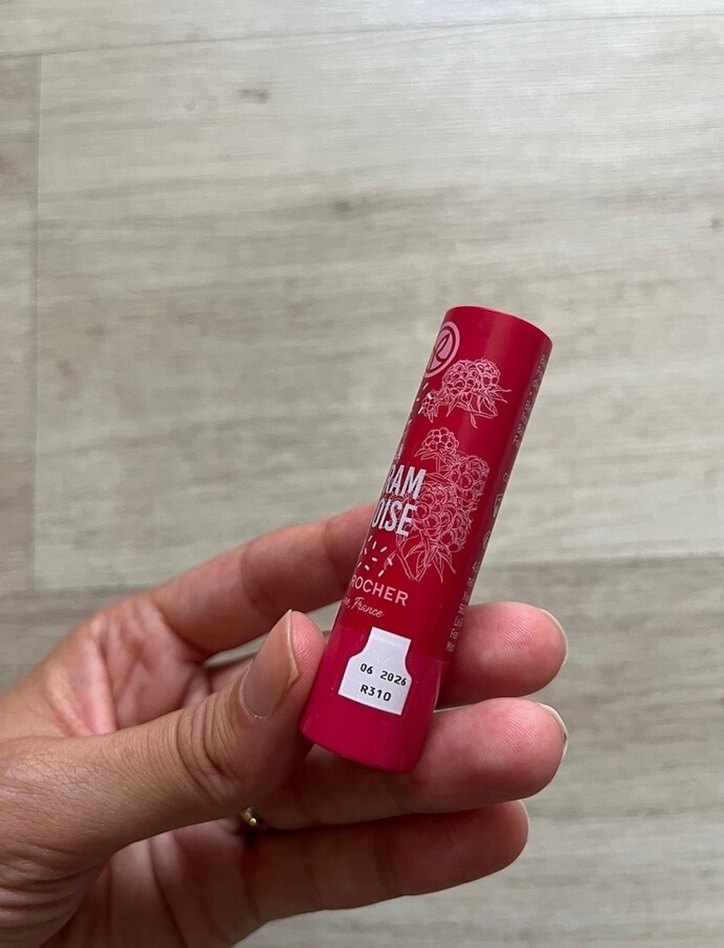Yves Rocher Kırmızı Dudak Balmı - Görsel 2