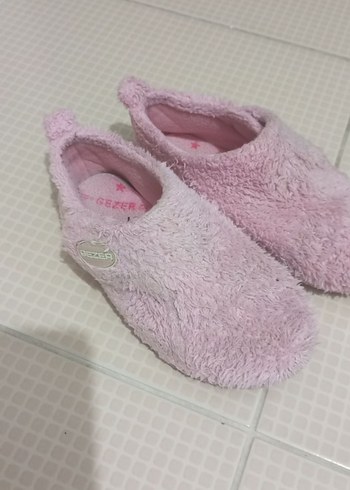 Kız Çocuk Pembe Sıcak Triko Ev Terliği - Görsel 2