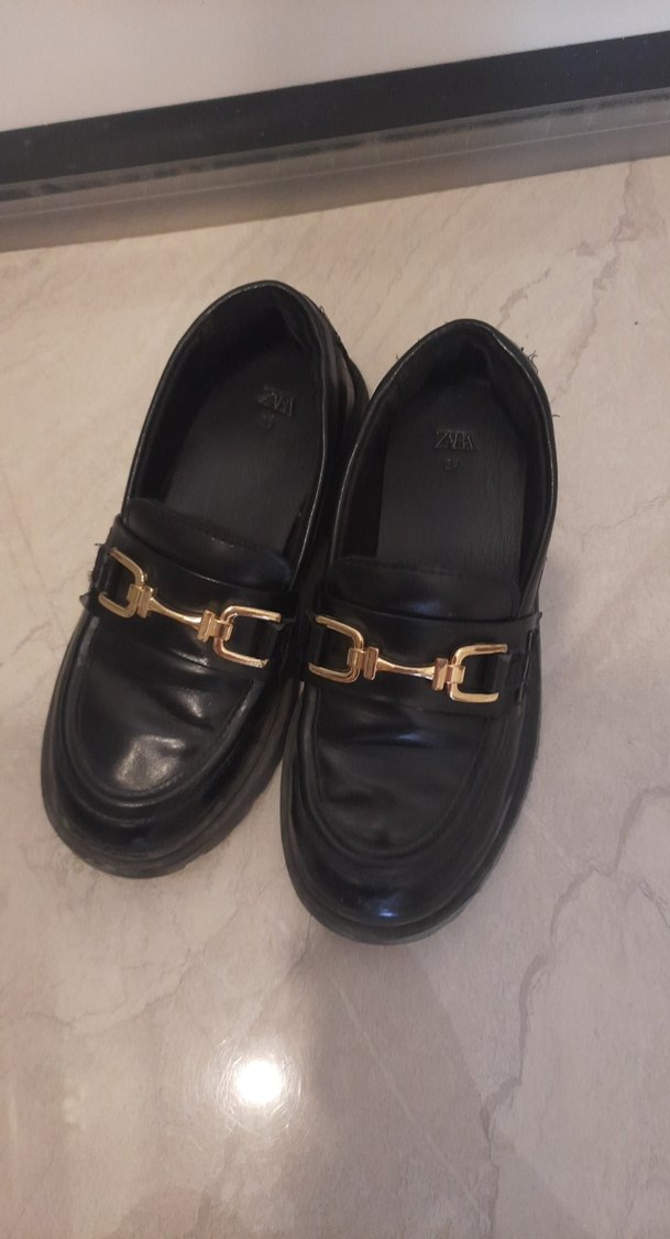 Kadın Siyah Parlak Tokalı Loafer - Görsel 2