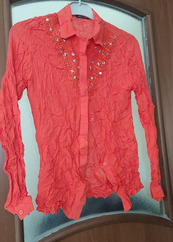 Nakışlı Kırmızı Uzun Kollu Keten Gömlek - Görsel 3