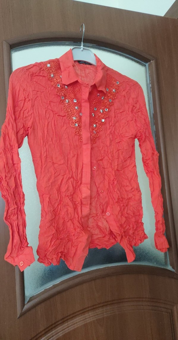 Nakışlı Kırmızı Uzun Kollu Keten Gömlek - Görsel 3