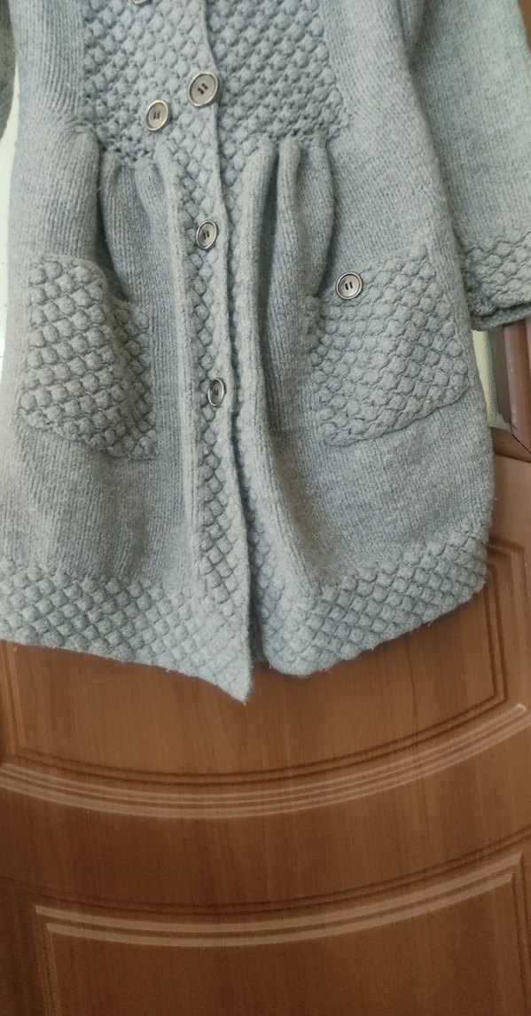 Gri Uzun Örgü Kadın Hırka - Görsel 3