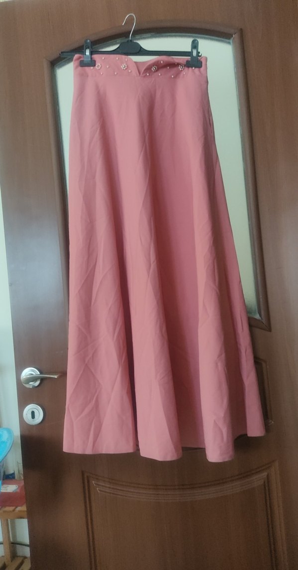 Pembe Uzun Drapeli Kadın Etek - Görsel 2