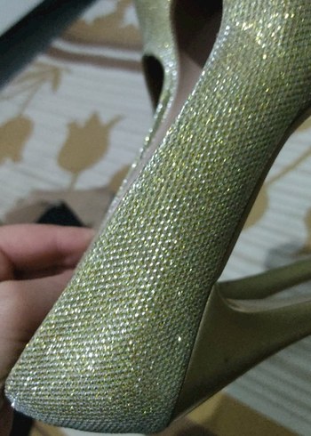 Altın Renkli Parlak Topuklu Kadın Abiye Ayakkabı - Görsel 16