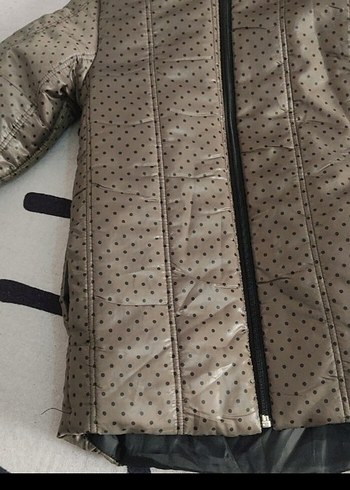 Kahverengi Kapüşonlu Kız Çocuk Kışlık Mont - Görsel 2