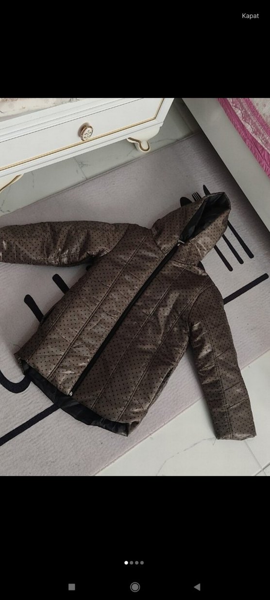 Kahverengi Kapüşonlu Kız Çocuk Kışlık Mont - Görsel 4