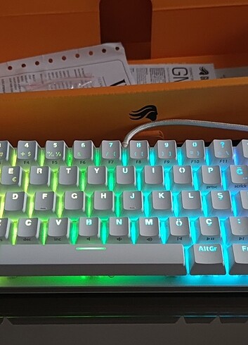 Gmmk2 oyuncu gaming klavye - Görsel 4