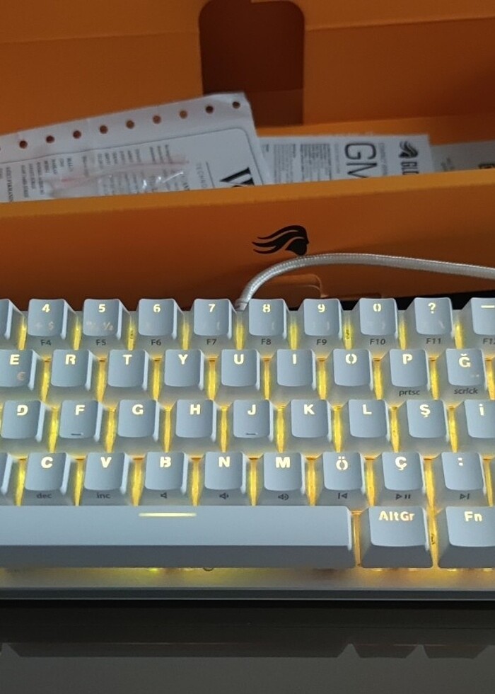 Gmmk2 oyuncu gaming klavye - Görsel 3