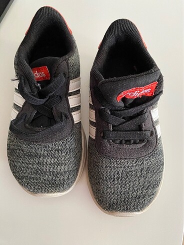 Adidas cocuk spor ayakkabısı