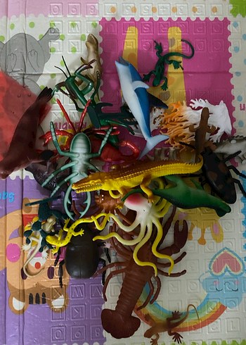 Çeşitli Deniz ve Böcek Figürleri Seti - Görsel 3