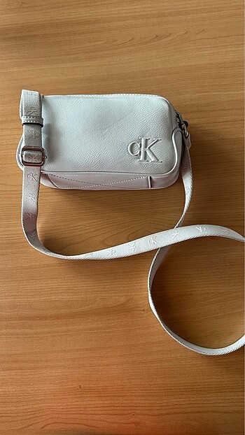 Calvin Klein çanta