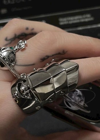 Vivienne westwood yüzük