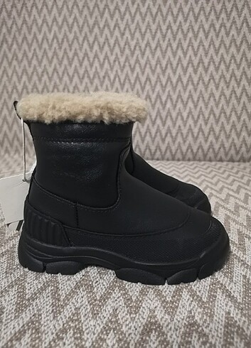 ZARA ÇOCUK BOT