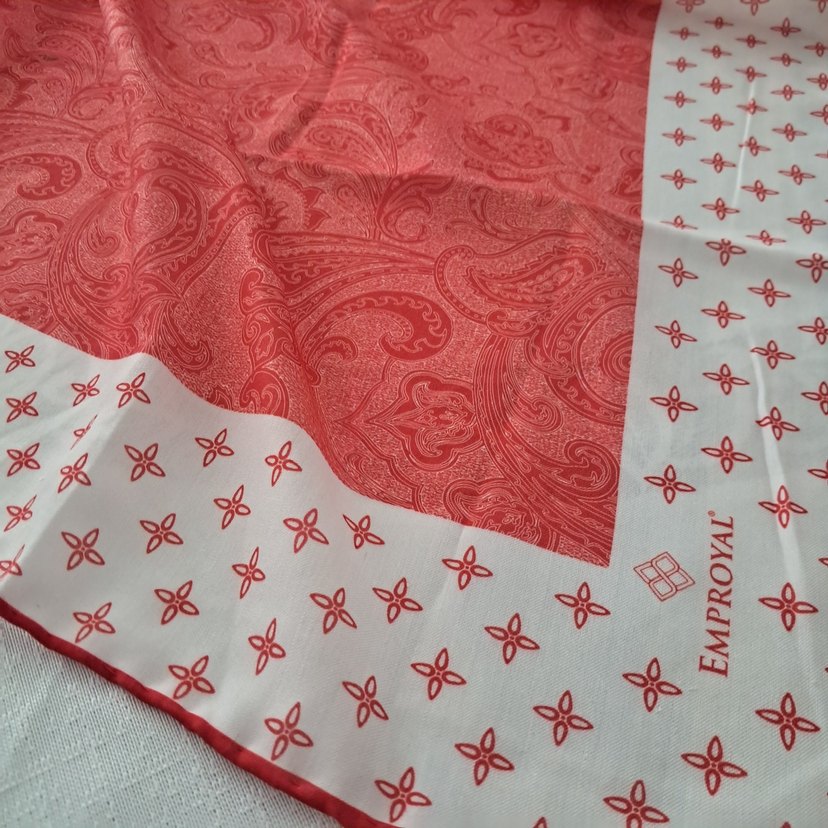 kırmızı pamuk eşarp - Görsel 2