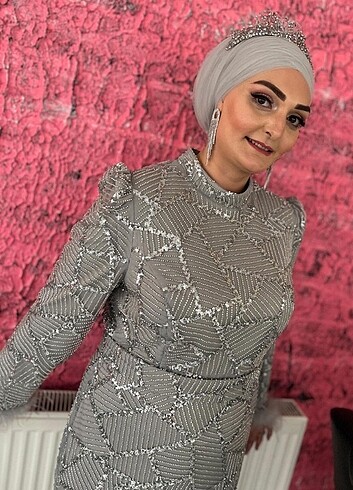 1 gece giyildi oda 3 saat temiz söküğü yok