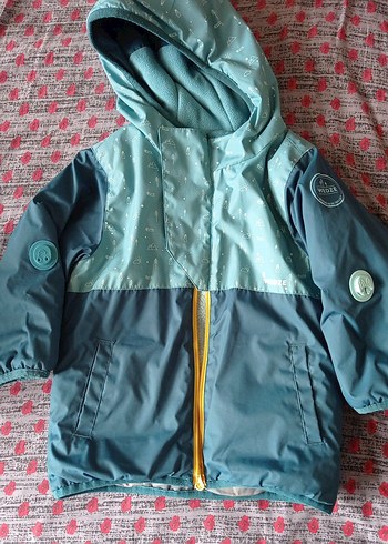 çocuk mont unisex 2 3 yaş yan 30 boy 45